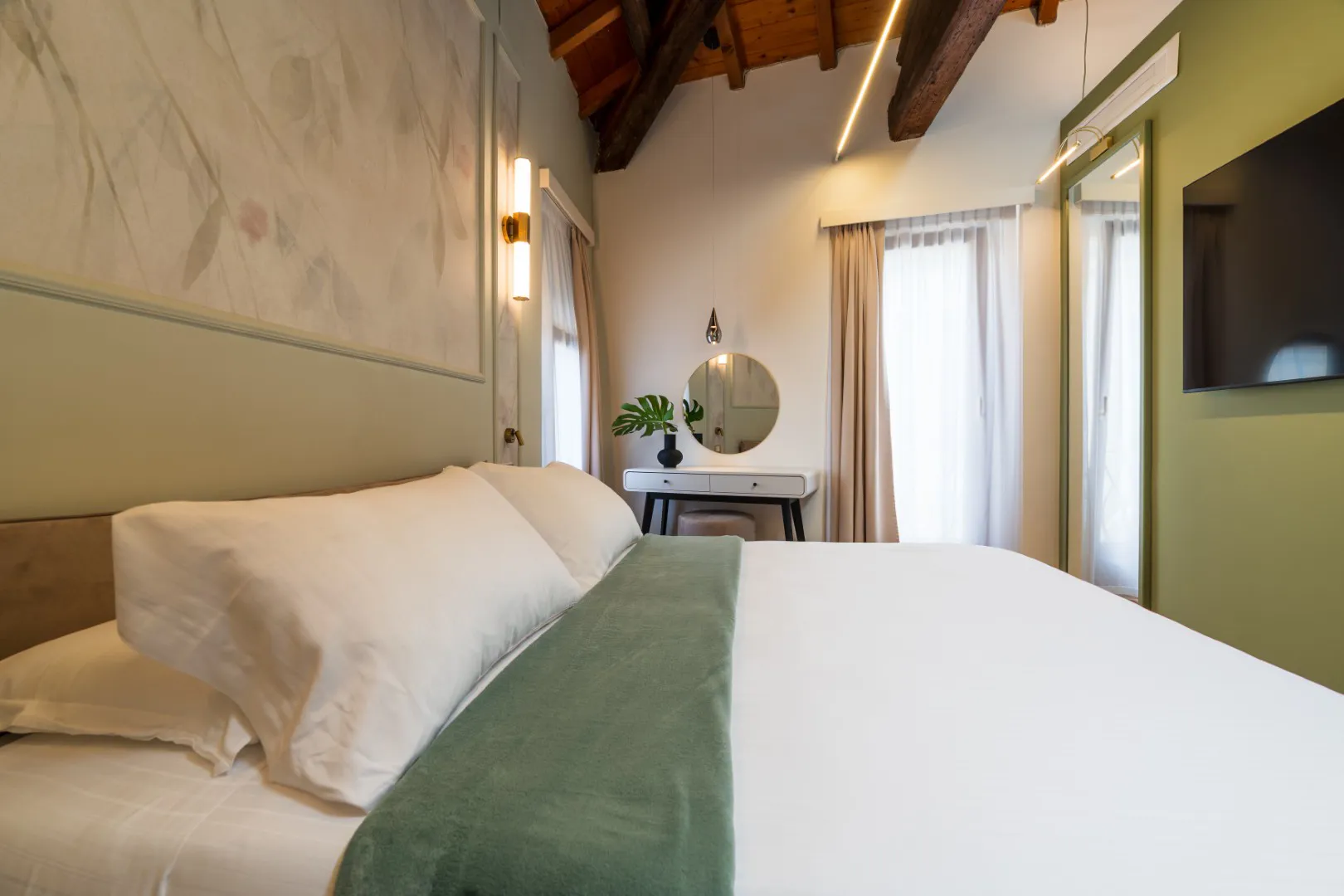 Suite Merope - La Merope